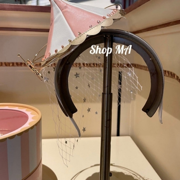 NWT Authentic Disney Headband King Arthur Carrousel - Picture 1 of 7